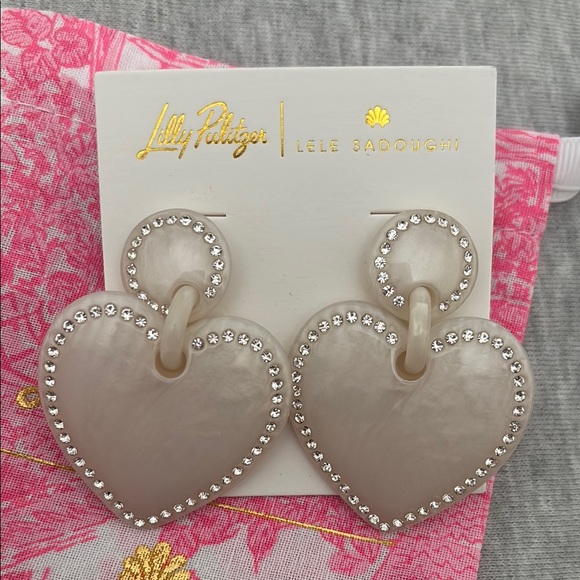 Lilly Pulitzer x Lele Sadoughi heart earrings - Picture 2 of 3